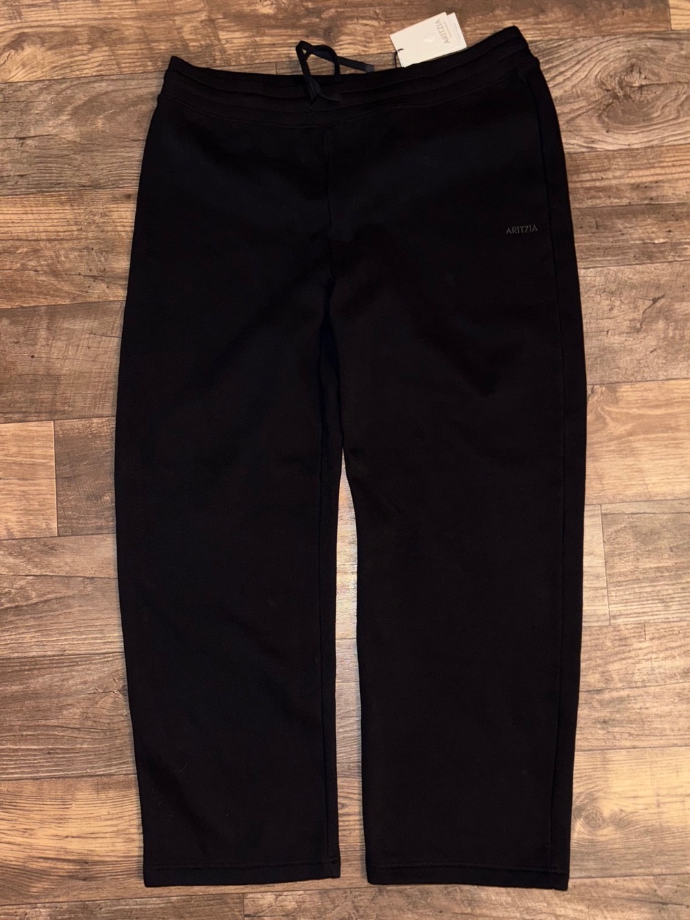 Aritzia Black Cozy Fleece Sweatpants